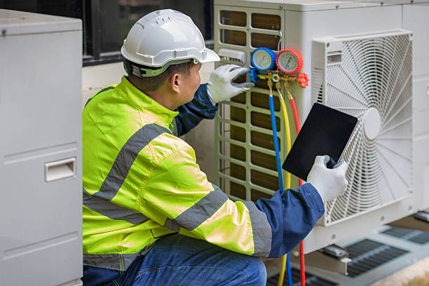 Professional Hvac technician working in Newtonville, NY
